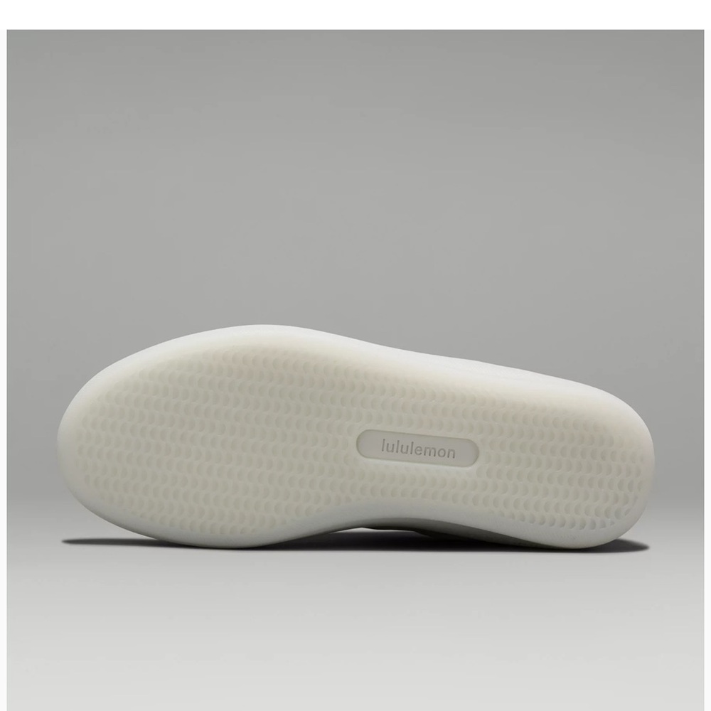 Lululemon Women's Cityverse Sneaker - Picture 4 of 6